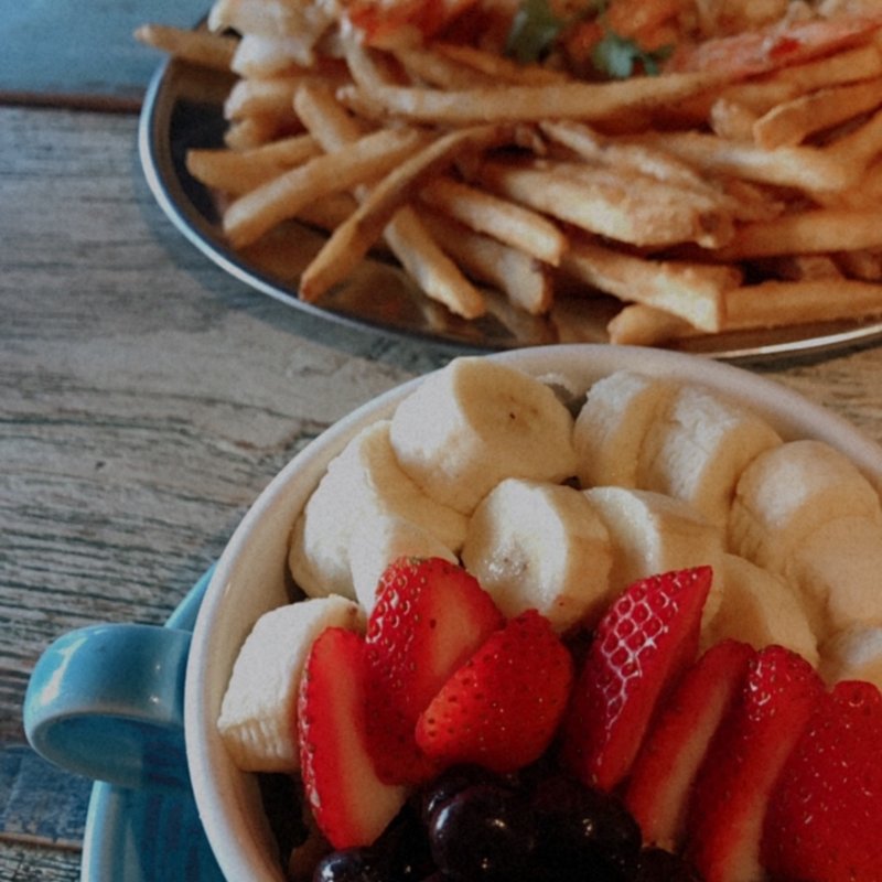 奇跡のフルーツアサイーボウル(コナズ珈琲 寝屋川店 )