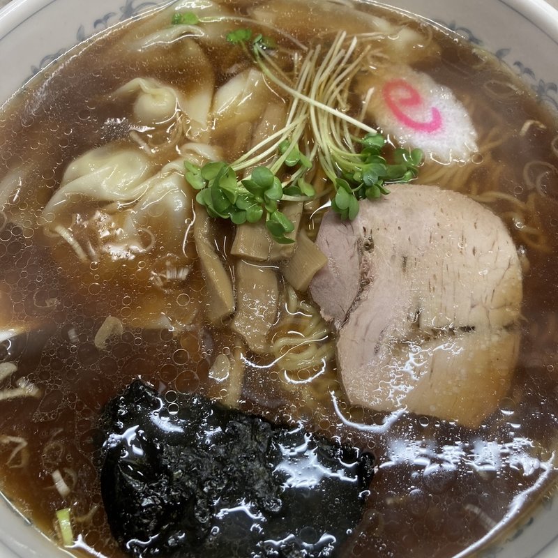 ワンタンメン(ラーメン屋 丸幸)
