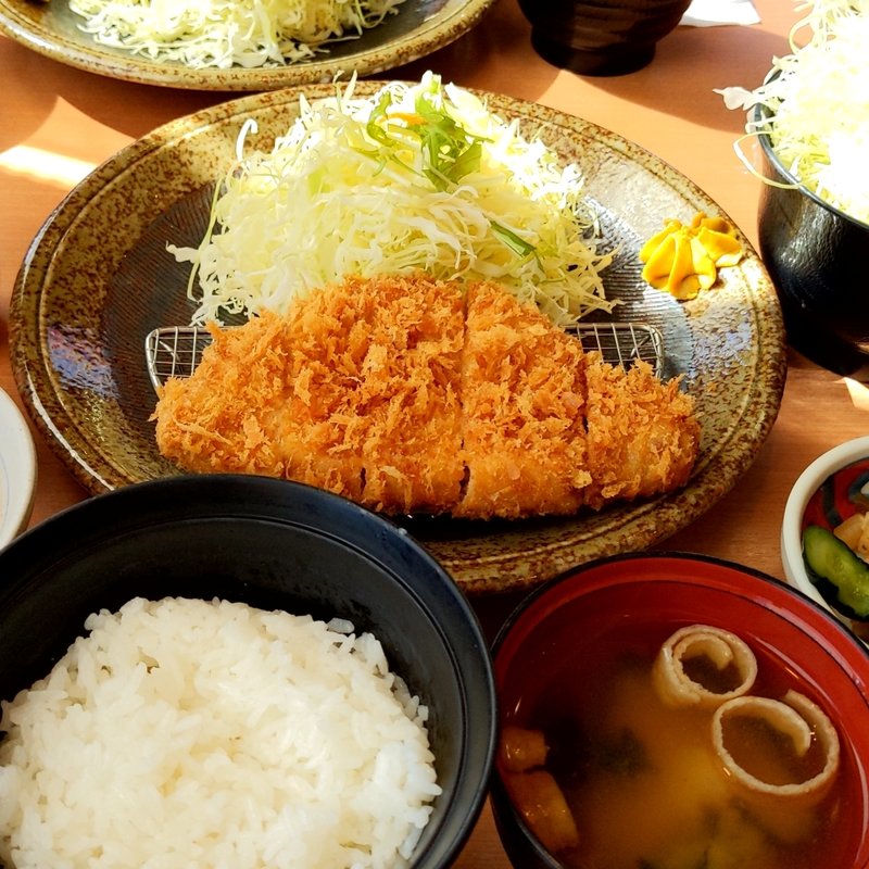ロースカツ定食(かつグルメ 利府店 （【旧店名】 かつべえ）)