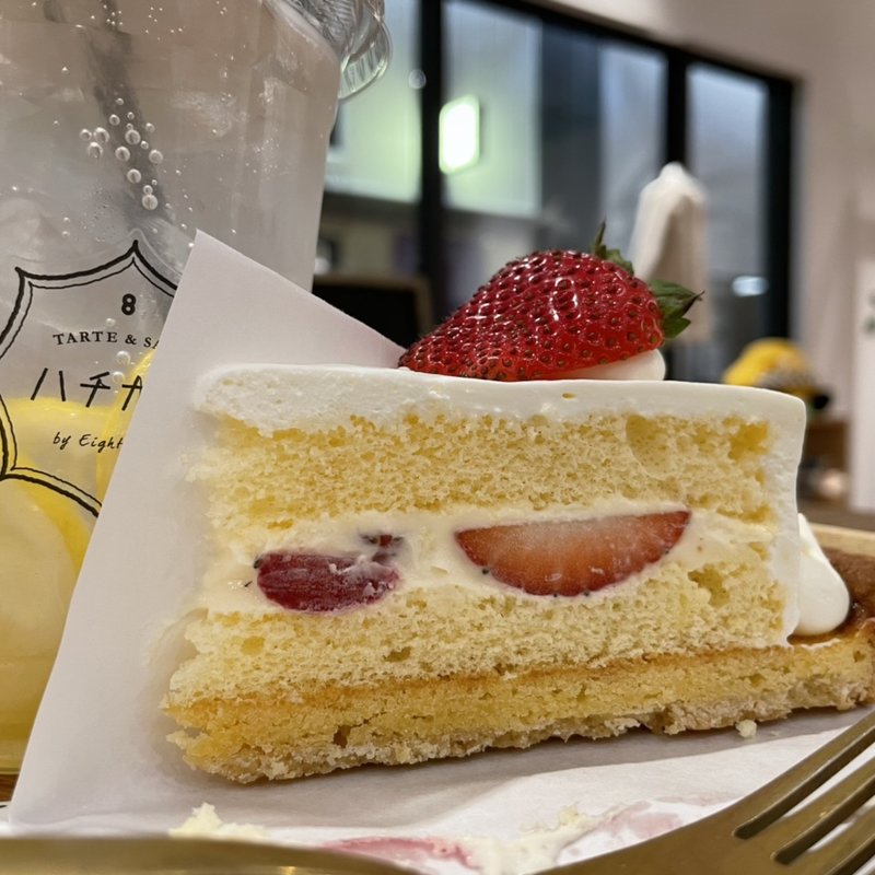 苺のショートケーキタルト(ハチカフェ 阿佐ヶ谷店)