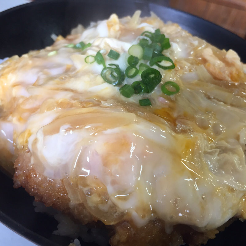 カツ丼(城山食堂)