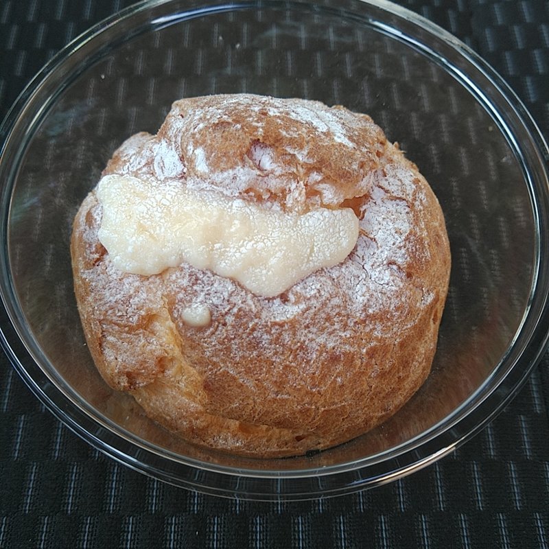 カスタードシュークリーム(おざわ )