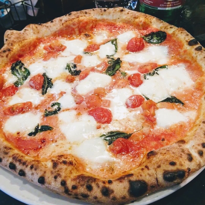 ブファリーナ(ラ・ピッコラ・ターヴォラ)