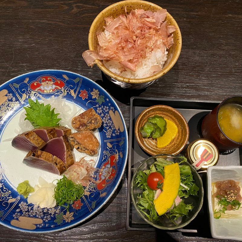 藁焼きかつを定食(わらやき屋 龍馬の塔)