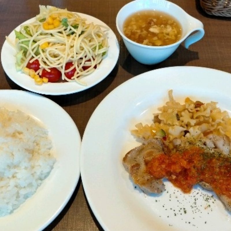 日替わりランチ(フォルクス 新橋店)