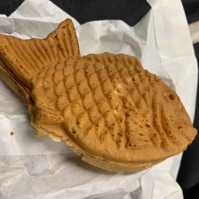 濃厚絶品カスタード(名代たいやき 新宿椿庵 池袋店)