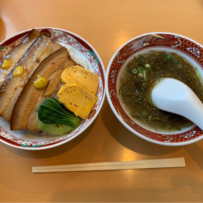 豚角煮丼(かもめ食堂 )