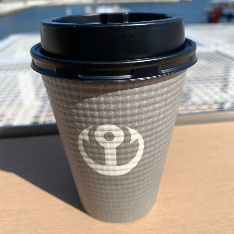 リアス(アンカーコーヒー内湾店)