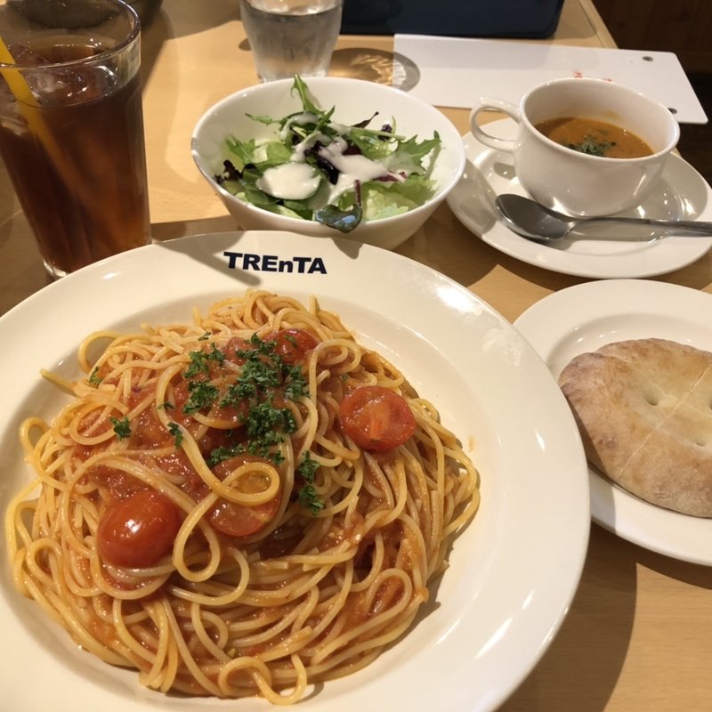 ニンニクと完熟トマトの特製ポモドーロ(トレンタ 柏木店 )
