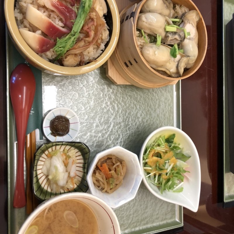 ハーフセット(ホッキ飯&カキ飯)(あら浜 亘理店)
