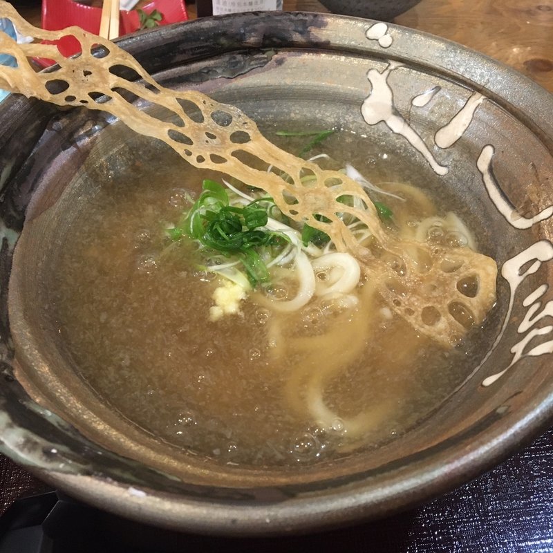 蓮根おろしうどん(打ち立てうどん だし屋 香里園店)