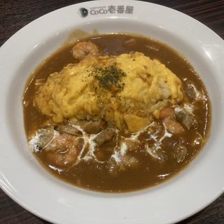 オムカレー+エビあさり(CoCo壱番屋 梅田スカイビル店 （ココイチバンヤ）)