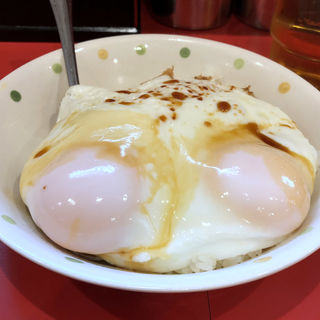 目玉焼丼(横浜家系ラーメン 黄金家)