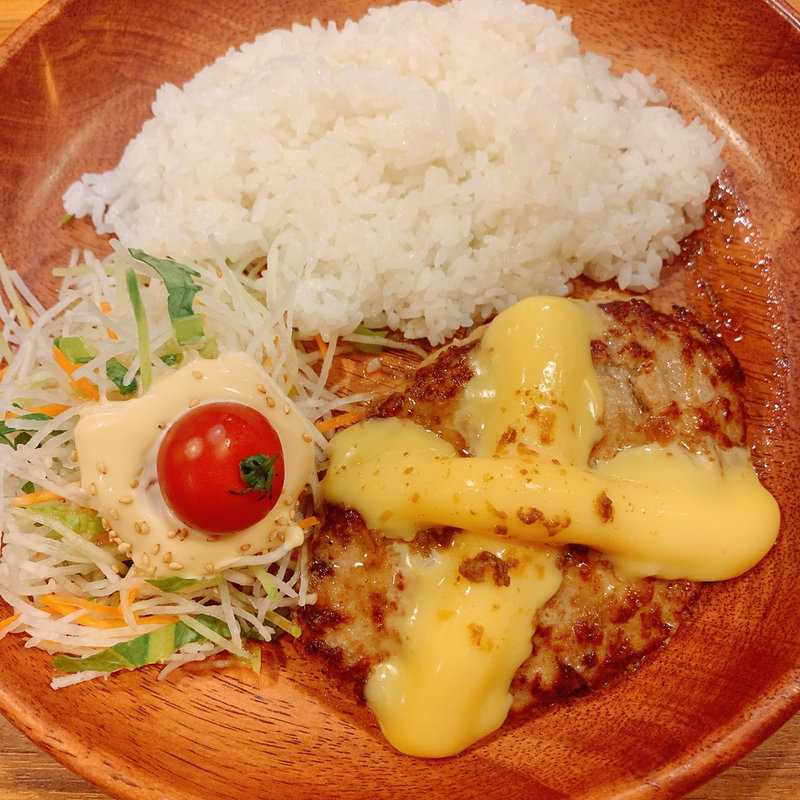 エッグバーグディッシュ(びっくりドンキー関町店)