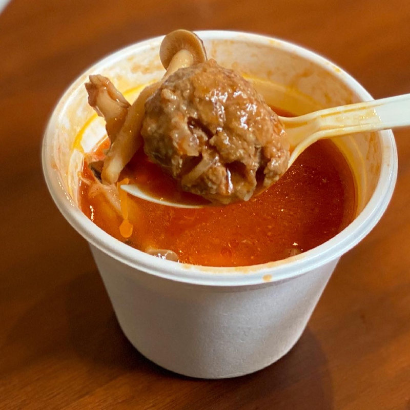 トマトスープ・肉だんご入り(こむぎさんちのパン)