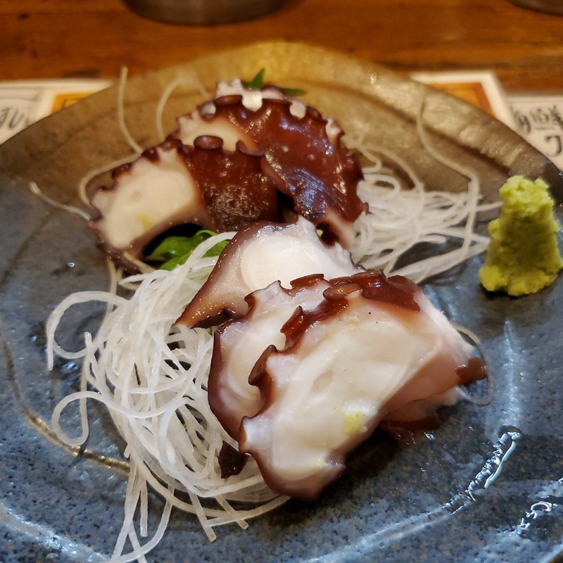 タコ刺身(とんかつ光助)