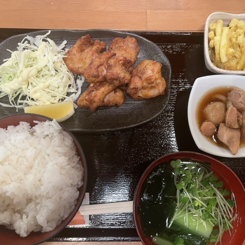 唐揚げ定食(倉蔵商店 （クラゾウショウテン）)