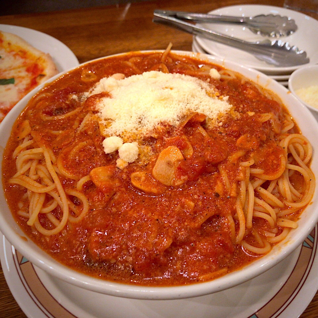 トマトとニンニクのスパゲティ トリプル(カプリチョーザ ザ・モール