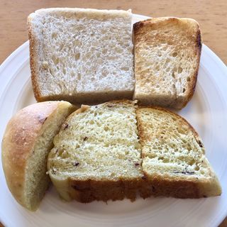 お芋のパン(サンセリテ 祖師谷店)