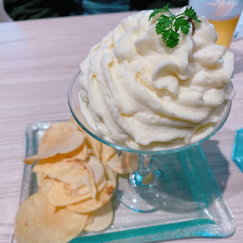 トリュフ香る なめらかポテトサラダ(俺のフレンチ 博多)