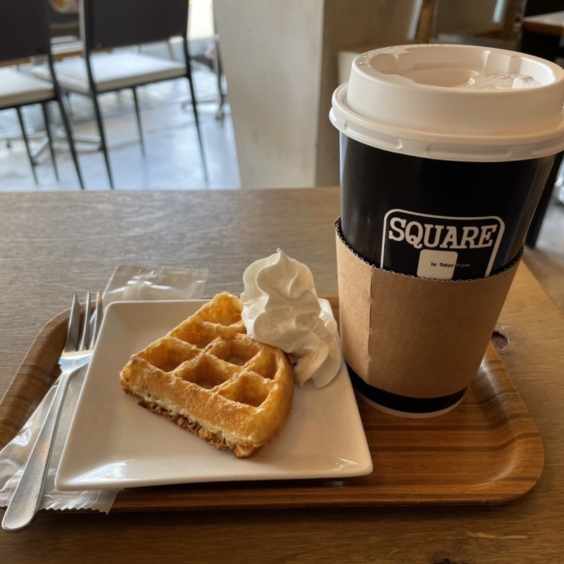 プレーンワッフル(SQUARE Cafe 東日本橋 本店)