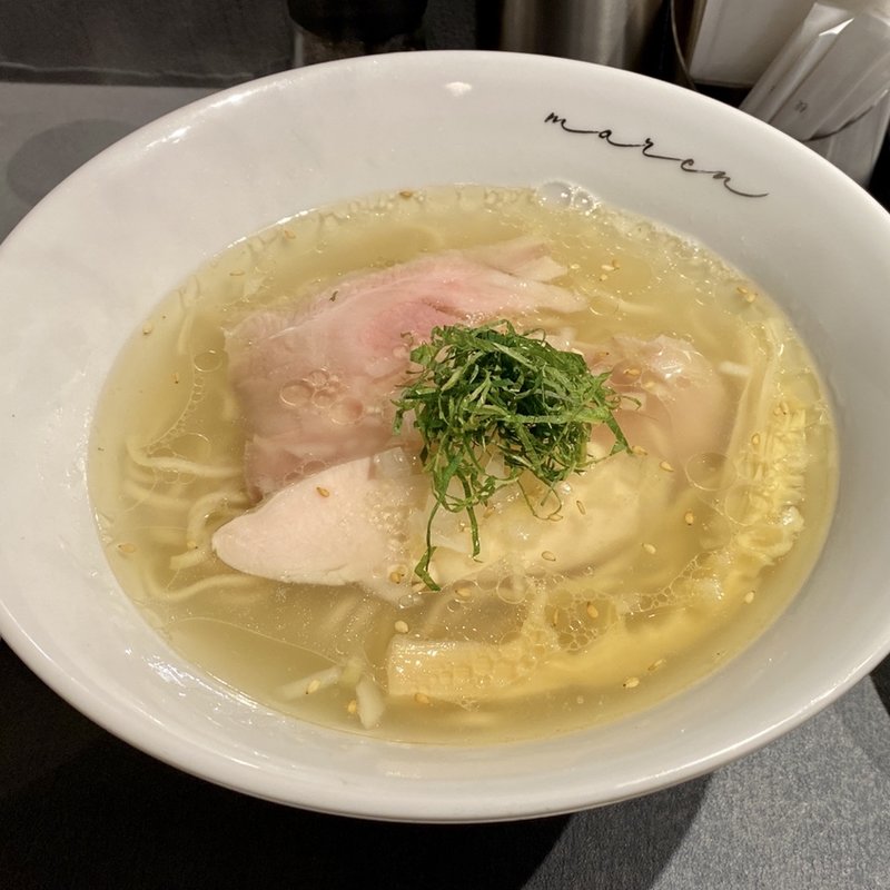 丹波黒どりの塩そば しそオイル添え(maren -まれん-)