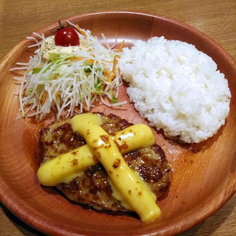 チーズバーグディッシュ　150g(びっくりドンキー 一関店 )