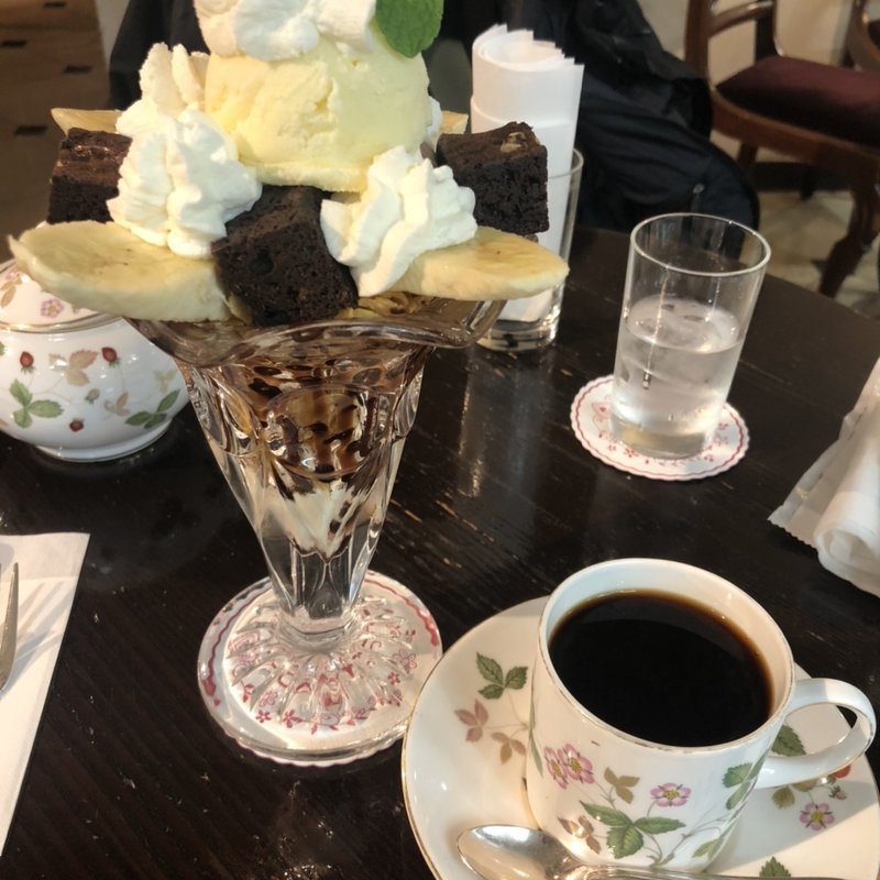 チョコレートパフェ(亜麻亜亭 池袋店 （アマアテイ）)