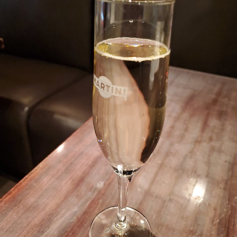 スパークリングワイン(SALVATORE CUOMO&BAR　（サルヴァトーレ クオモ アンド バール）　大宮)