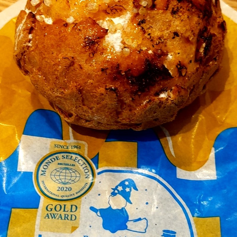 焦がしキャラメルシュー(BAKED MAGIC イオンモール新利府店)