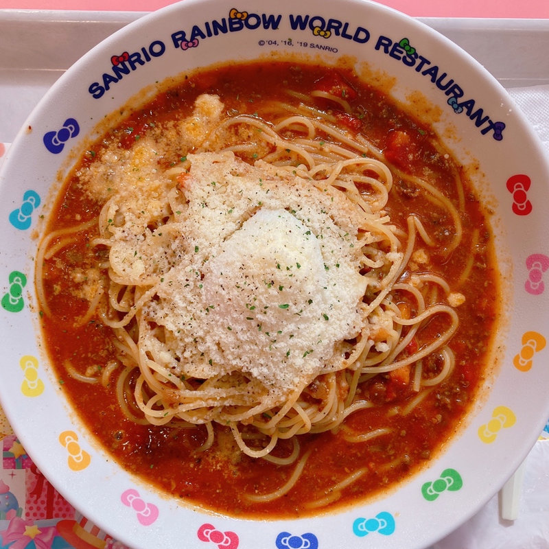 半熟たまごとたっぷりお肉ボロネーゼ(サンリオピューロランド)