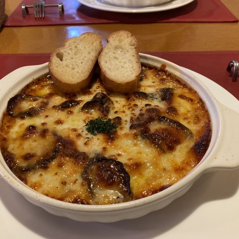 ペンネと茄子のグラタン　パン付き(ズッカ イタリアン （ZUCCA ITALIAN）)