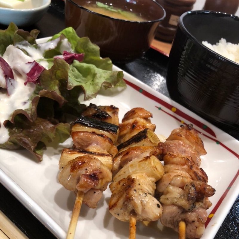 焼き鳥定食(鶏一羽さばき もず野 なかもず本店)
