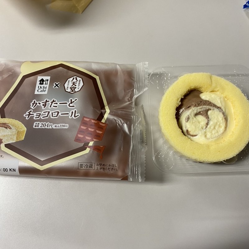かすたーどチョコロール(ローソン 三鷹上連雀九丁目店)