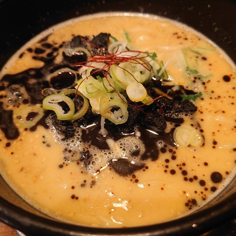 焦がし担々麺(光麺 新宿南口店 （コウメン）)