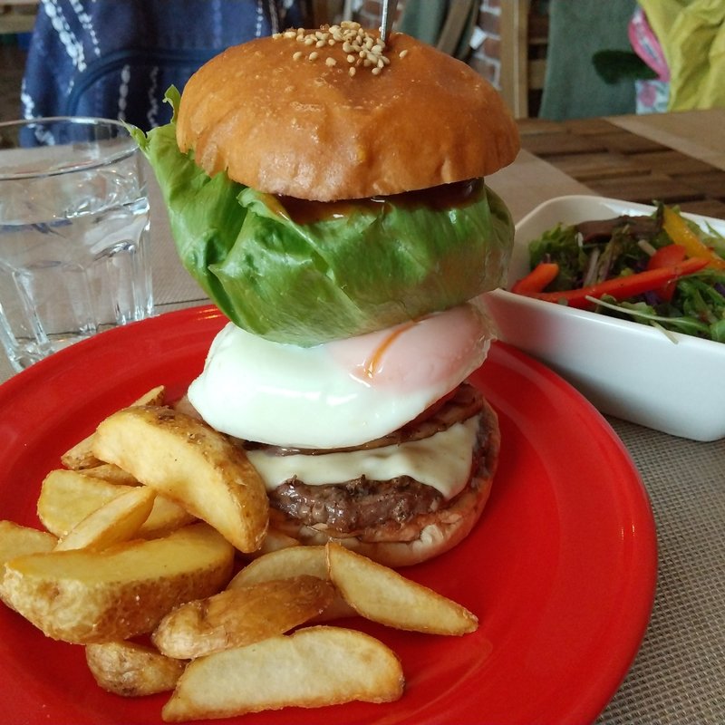 元祖！7バーガー(ベジタブルデリカテッセン&ピッツェリアTOHKA)