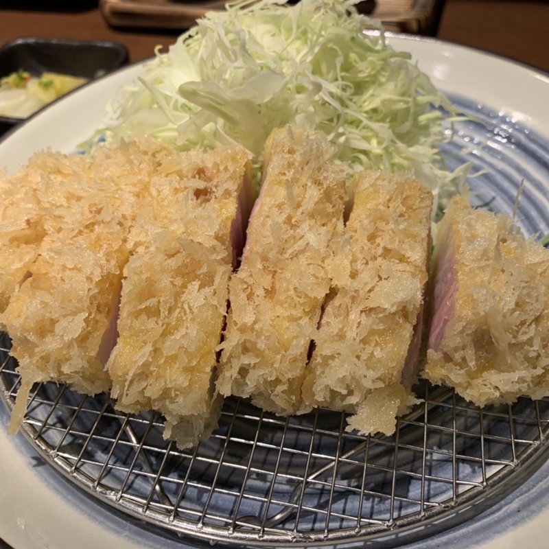 ロース定食(とんかつひびき)
