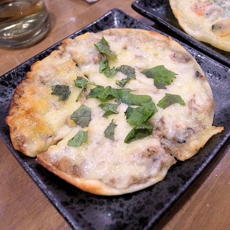 ミニサバピザ(立ち飲み 勝)