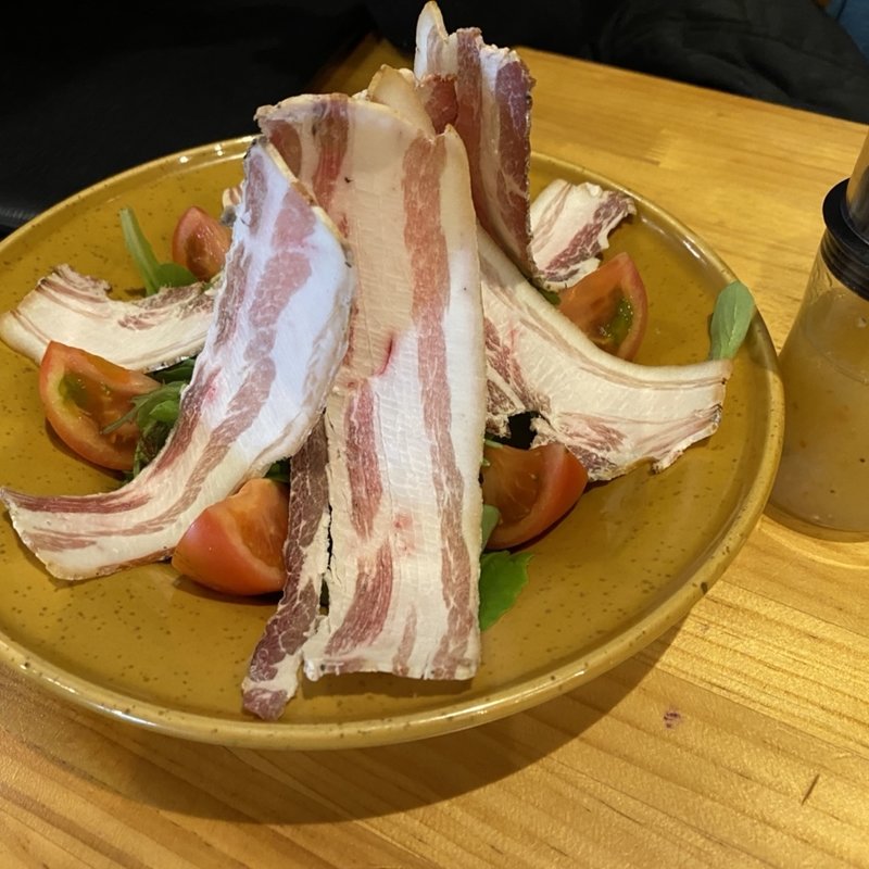 スモークサラダ(村のピザ屋 カンパーニャ)