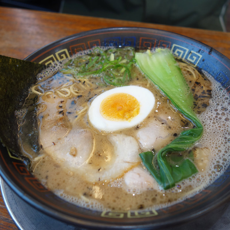 醤油とんこつ(大砲ラーメン 福岡小田部店)