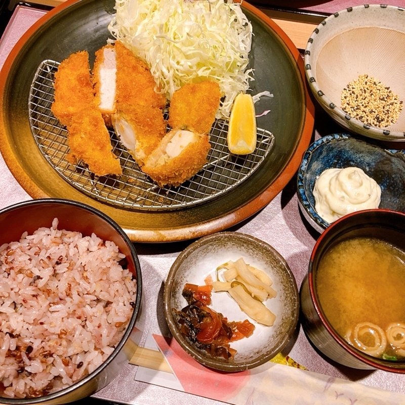 帆立フライとロースかつ膳(とんかつ かつまさ 広島店)