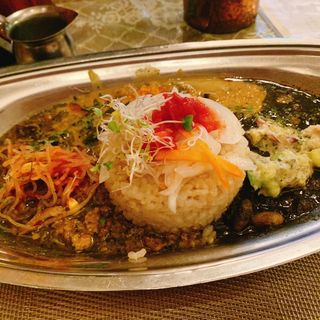 あいがけカレー ランチ(旧ヤム鐡道)