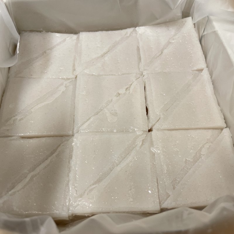 くずもち　（中）(石鍋商店)