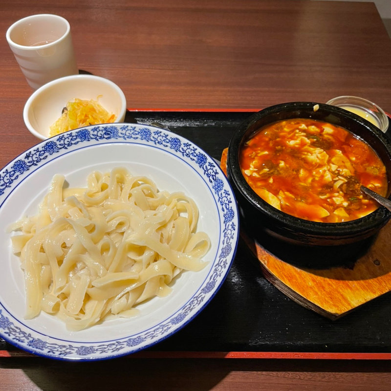 石焼麻婆豆腐刀削麺(錦秀菜館 神保町店)