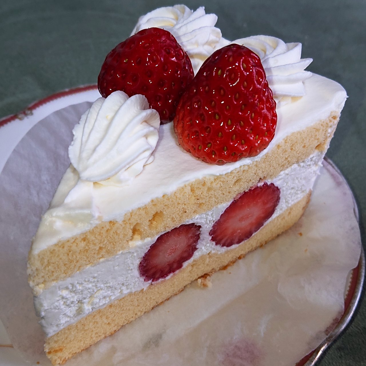 シマエナガ❁⃘*.゜レジンクリームケース イチゴ 51Y5AnV+RsL._SY200_QL15_.jpg