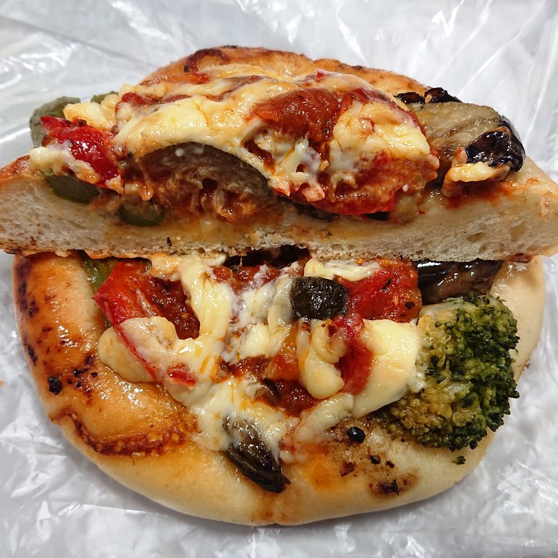 季節のフォカッチャ(オーボンパン パンプロ ジャポン 八王子店)