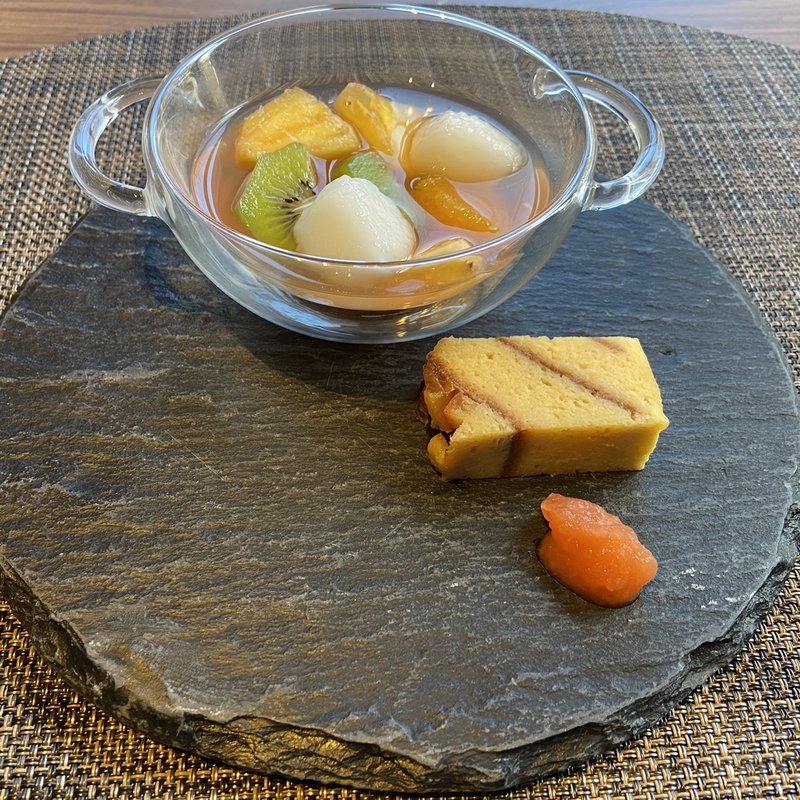 朝食(SONORITE & a table)