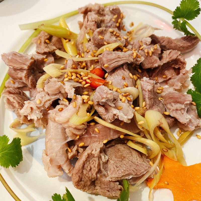 山羊を蒸す(チューコオイ)