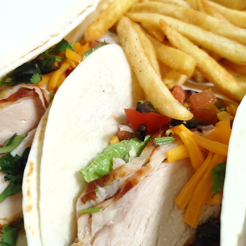 BBQ MIXタコス（2ピース）(テクスメクス・サブローザ 錦糸町 )