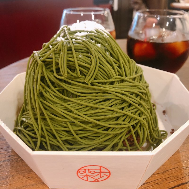 (和栗モンブラン専門店　栗歩　浅草店)